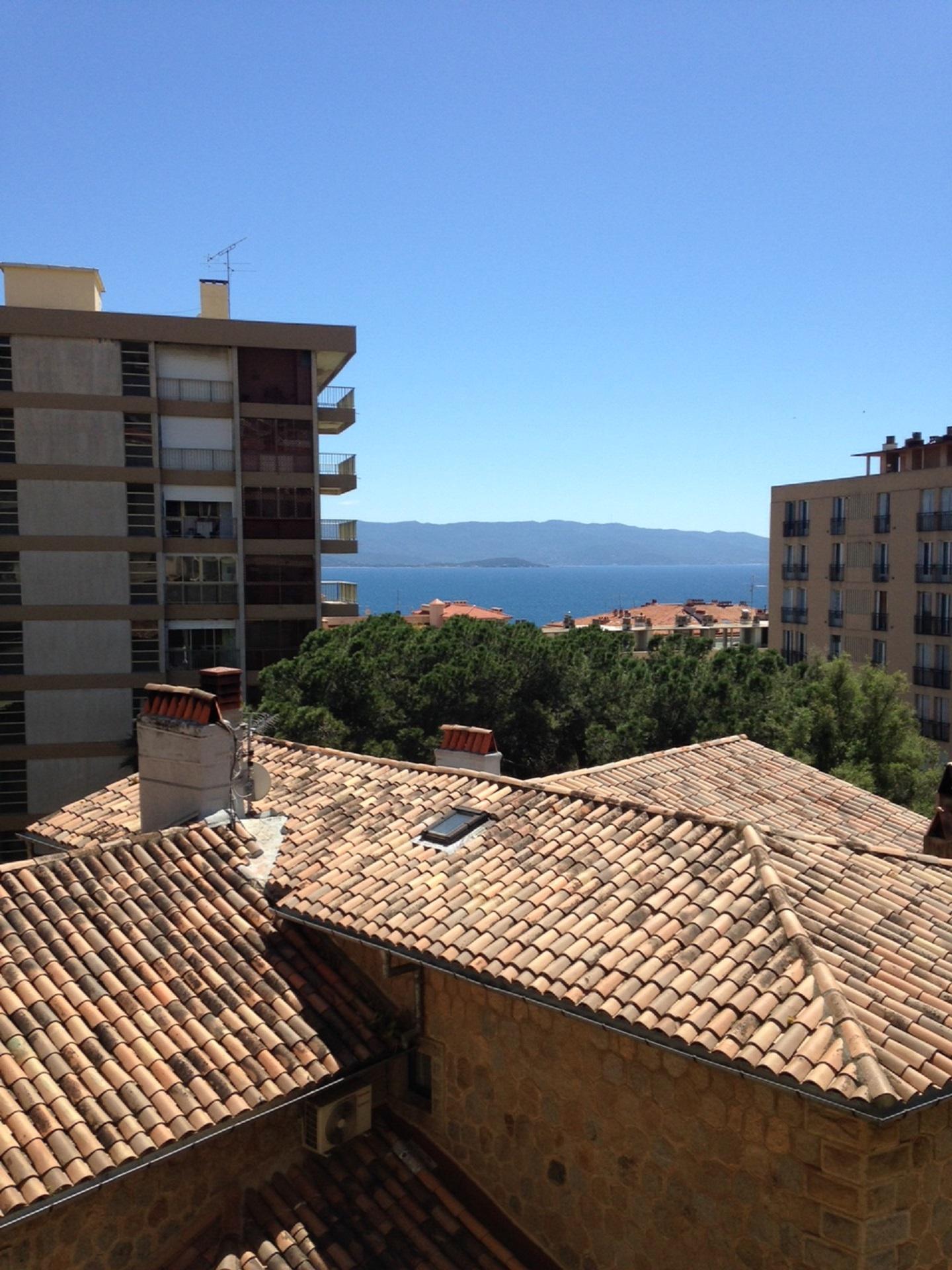 Adonis Ajaccio - Albion
