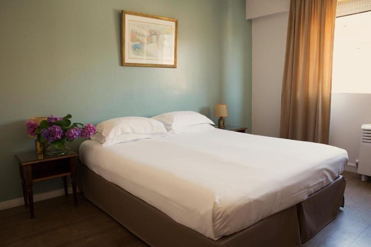 Adonis Ajaccio - Albion Hotel 3*